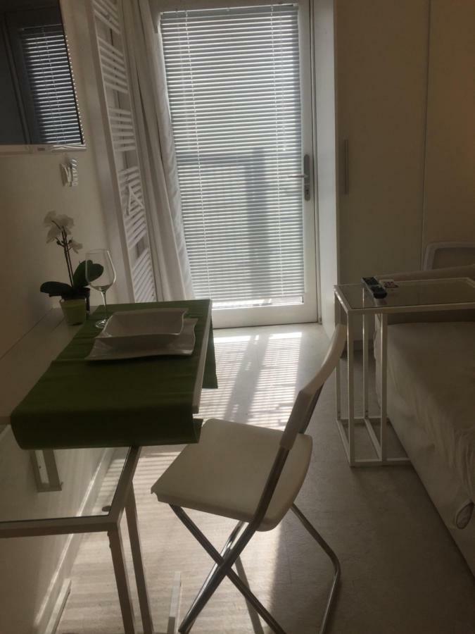 Privatzeit The Green Mile Leverkusen Bagian luar foto